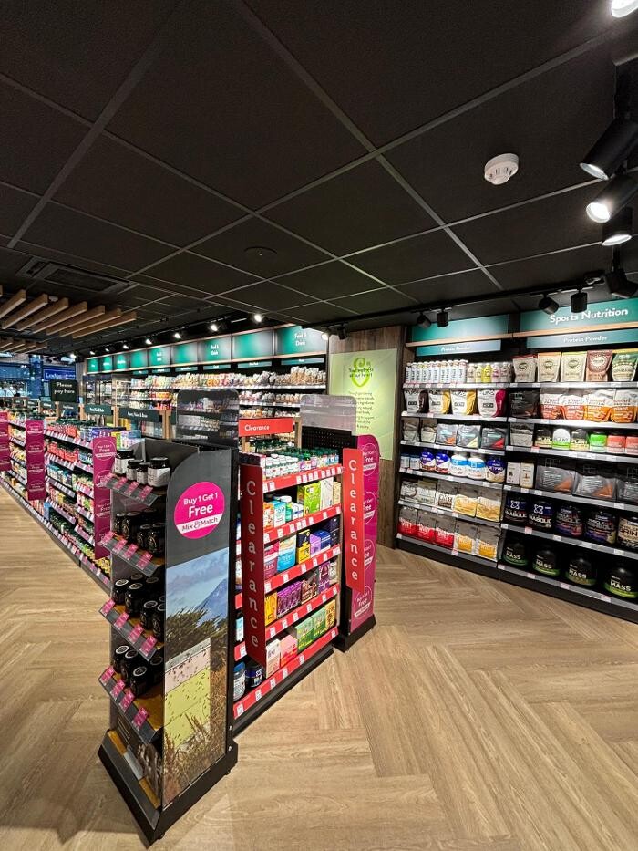 Images Holland & Barrett - Weybridge