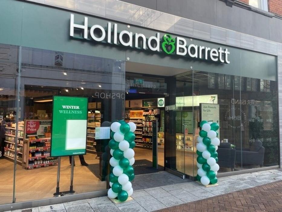 Images Holland & Barrett - Kingston