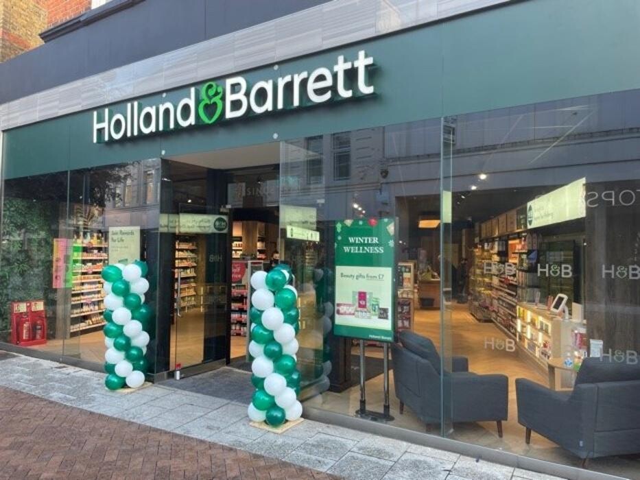 Images Holland & Barrett - Kingston