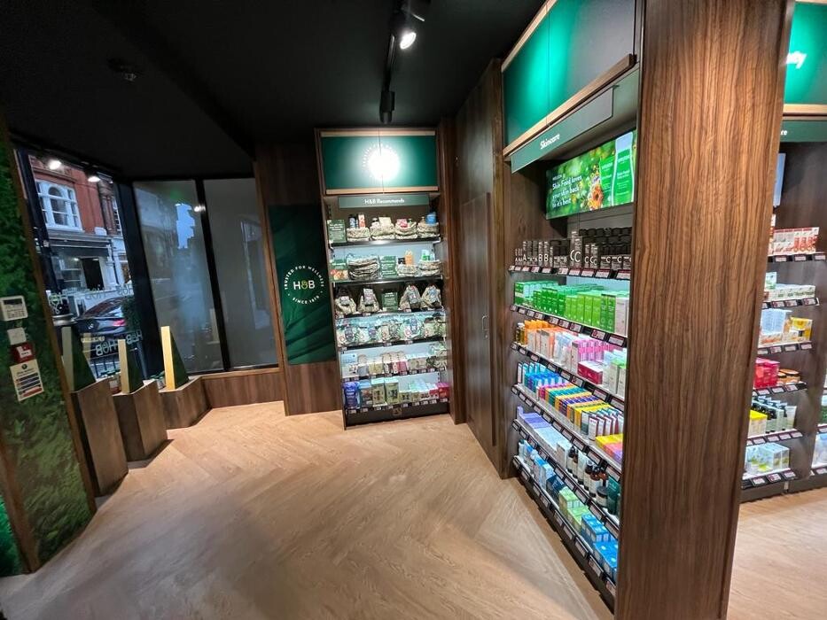 Images Holland & Barrett - Maddox Street