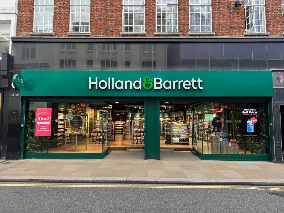 Images Holland & Barrett - Richmond