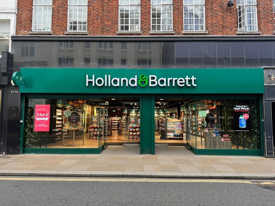 Images Holland & Barrett - Richmond