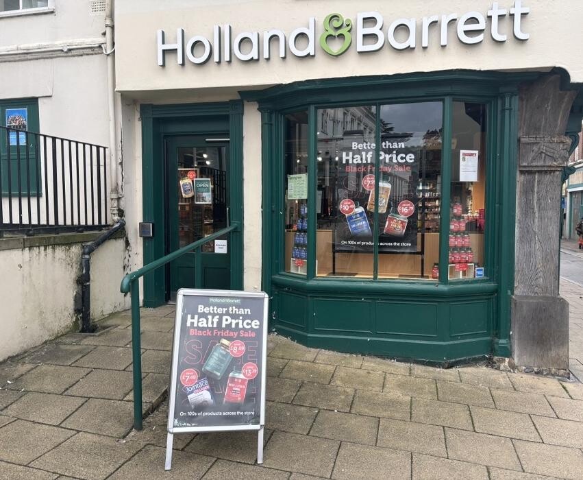 Images Holland & Barrett - Diss