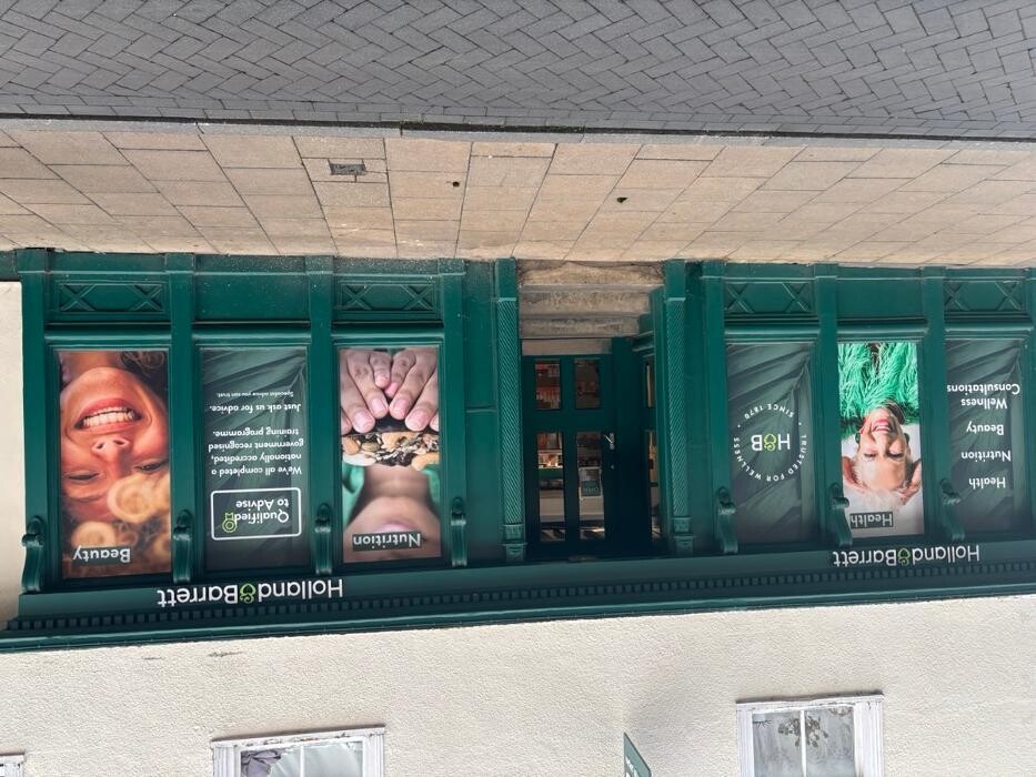 Images Holland & Barrett - Diss