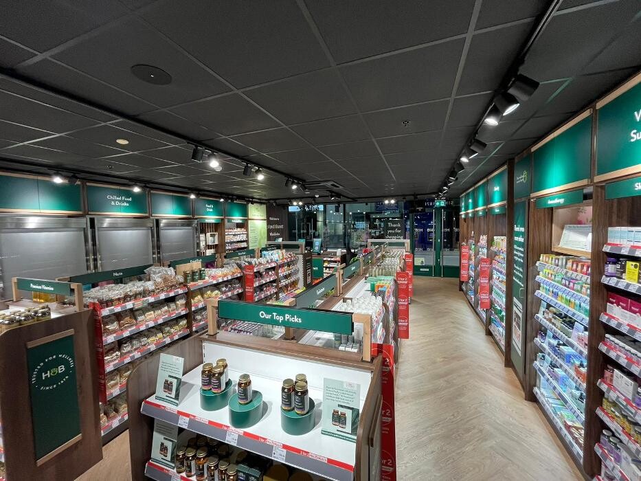 Images Holland & Barrett - Wimbledon