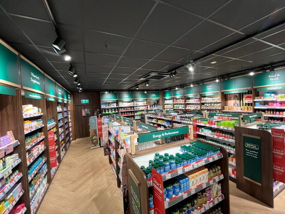 Images Holland & Barrett - Wimbledon