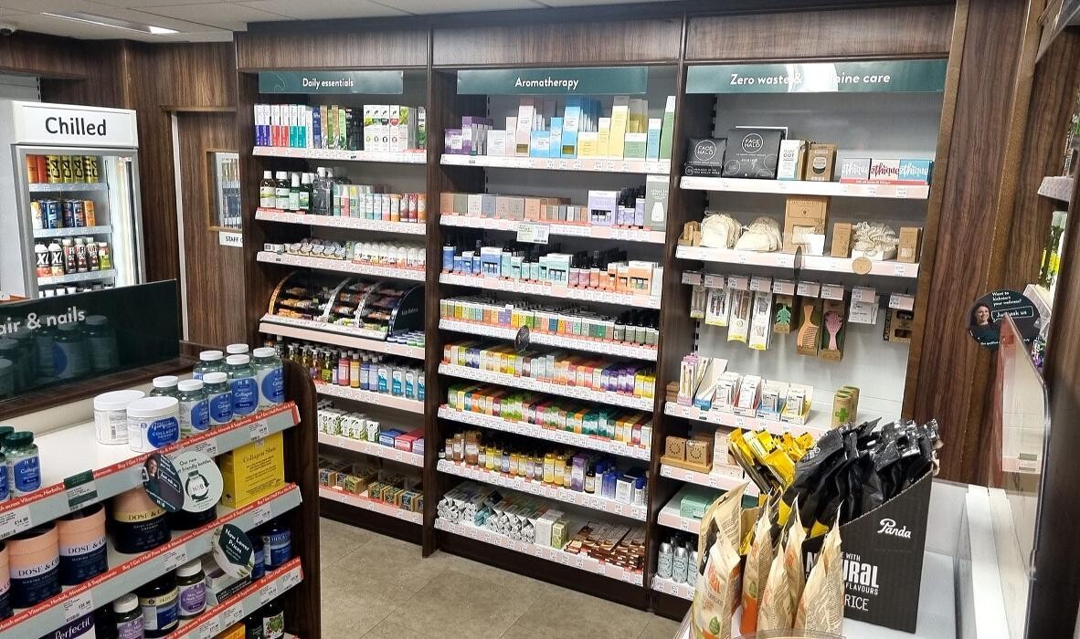 Images Holland & Barrett - Kings Lynn