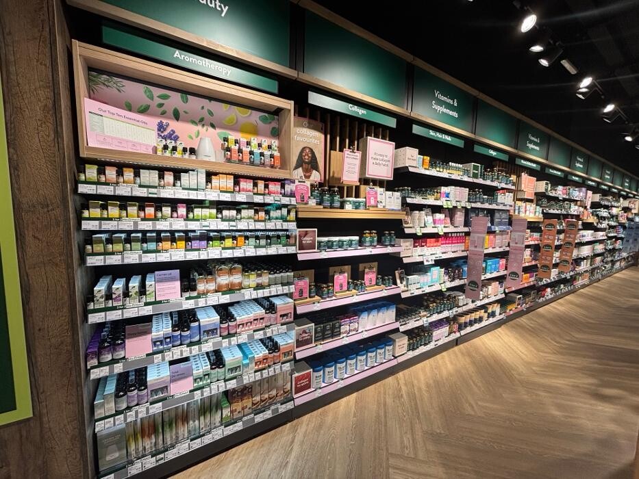 Images Holland & Barrett - Uxbridge The Chimes