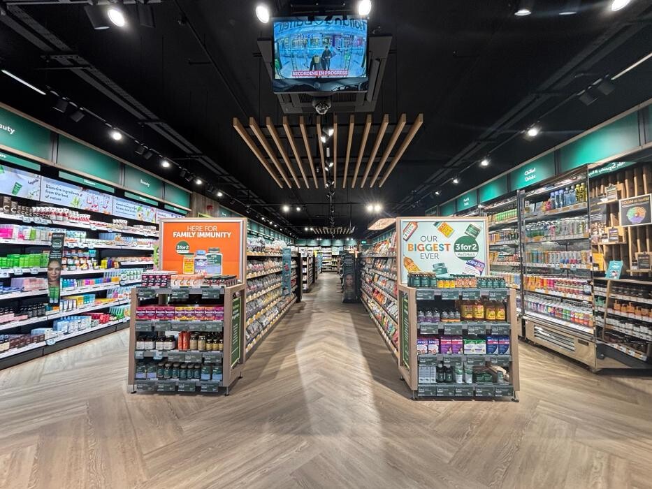 Images Holland & Barrett - Uxbridge The Chimes