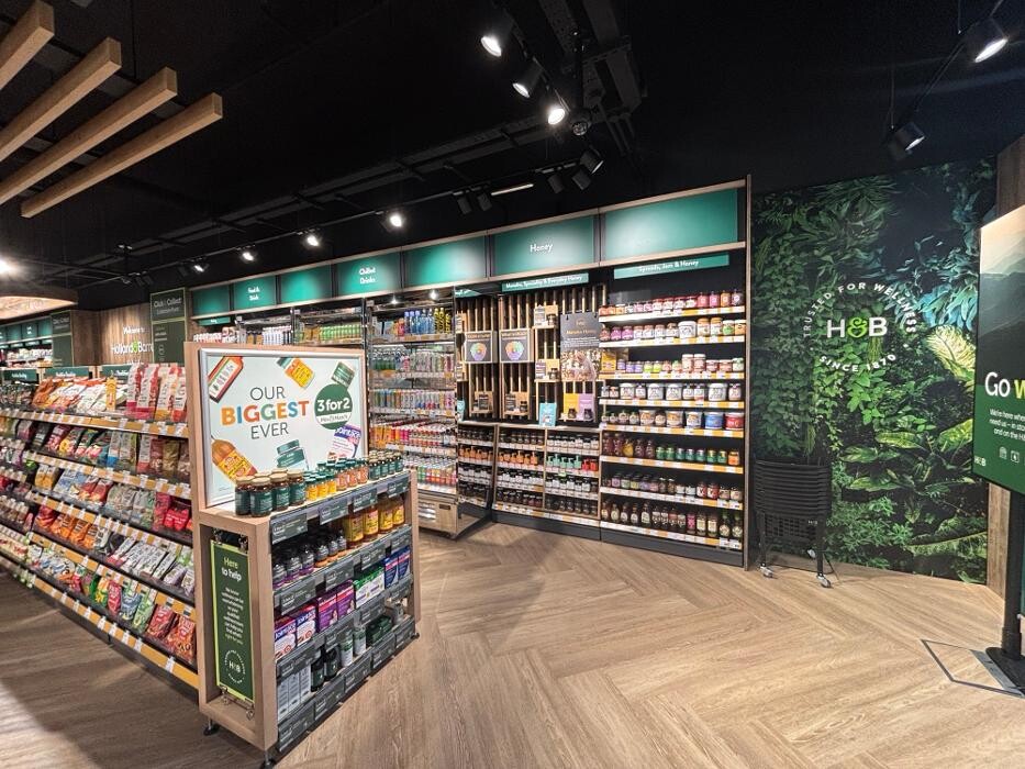 Images Holland & Barrett - Uxbridge The Chimes