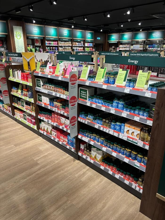Images Holland & Barrett - Victoria Place