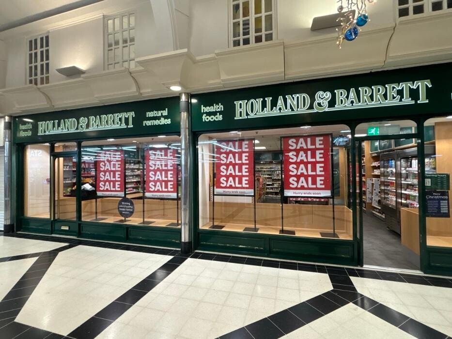 Images Holland & Barrett - Uxbridge
