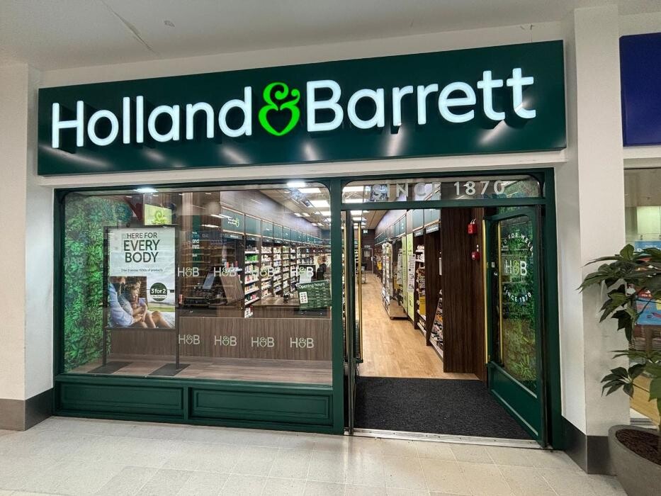 Images Holland & Barrett - Redditch