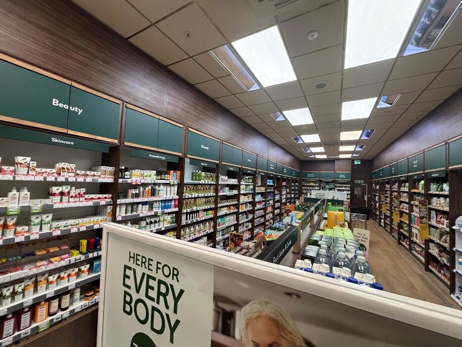 Images Holland & Barrett - Redditch