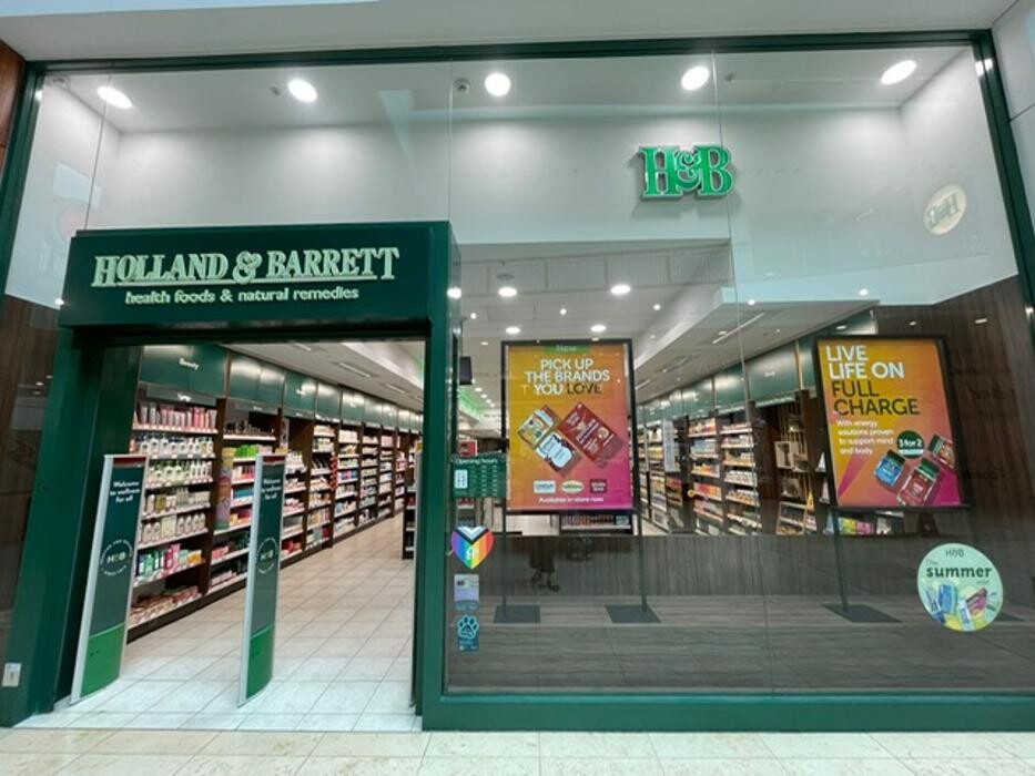 Images Holland & Barrett - Basingstoke