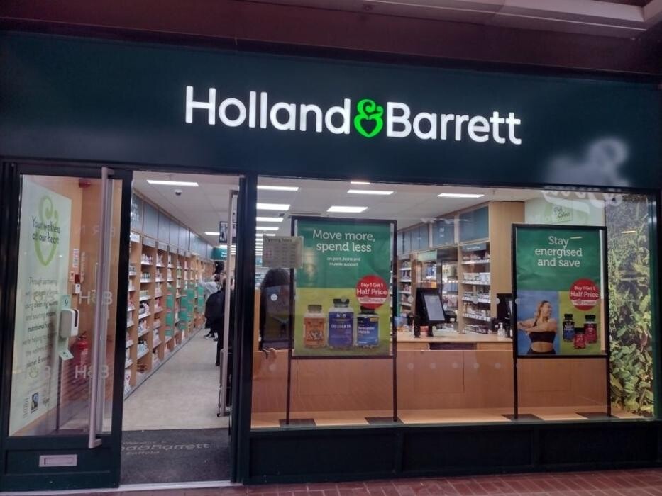 Images Holland & Barrett - Enfield