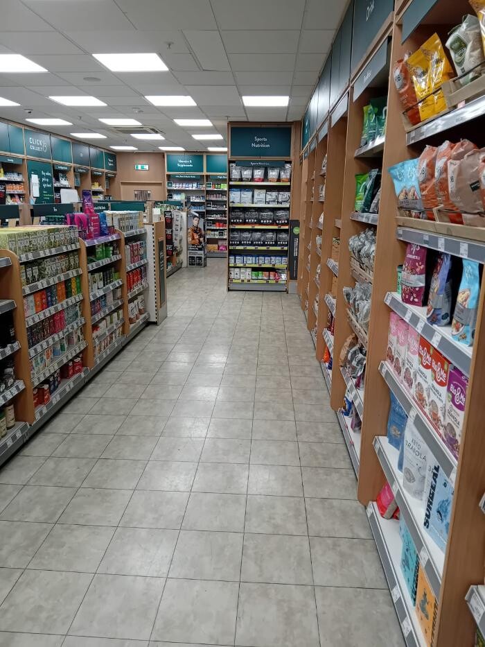 Images Holland & Barrett - Enfield