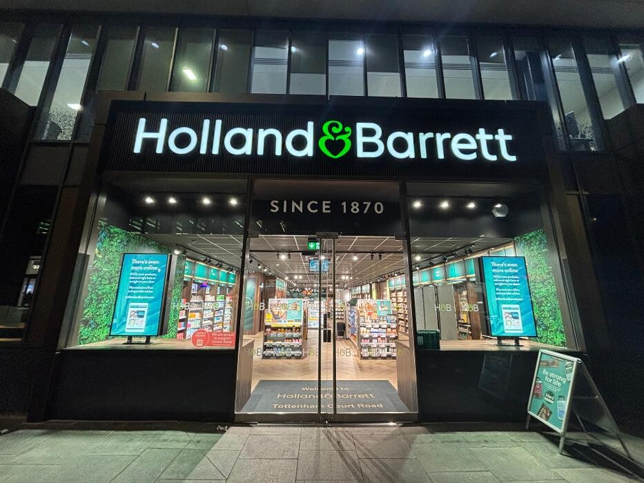 Images Holland & Barrett - Tottenham Court Road 2