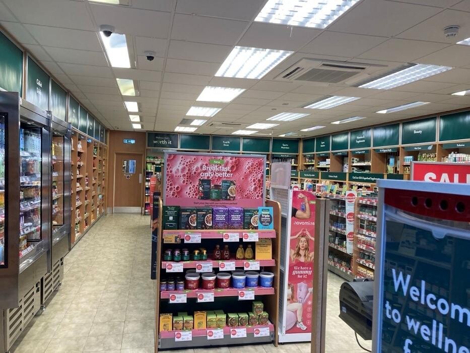 Images Holland & Barrett - Didcot