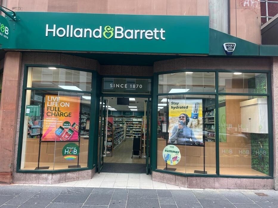 Images Holland & Barrett - Glasgow Queen Street