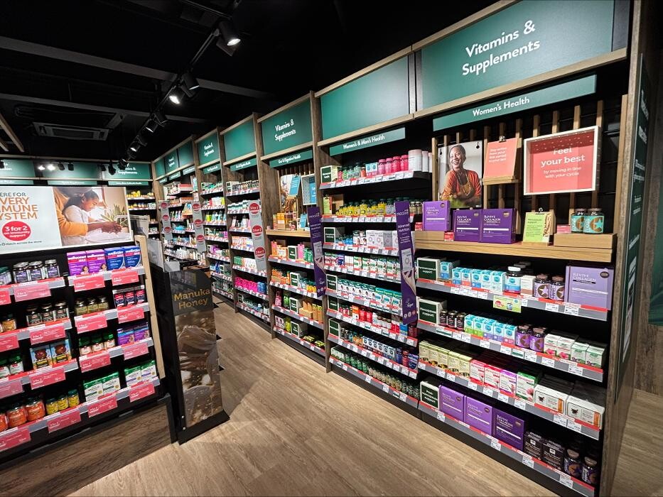 Images Holland & Barrett - Henley-On-Thames