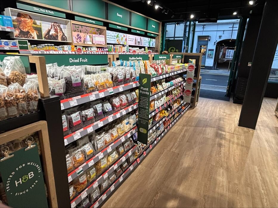 Images Holland & Barrett - Henley-On-Thames