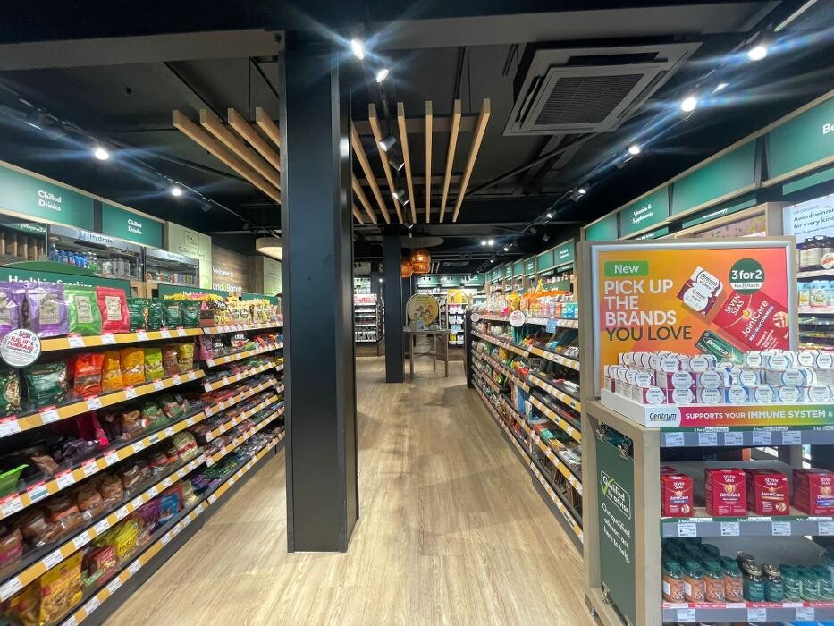 Images Holland & Barrett - Henley-On-Thames