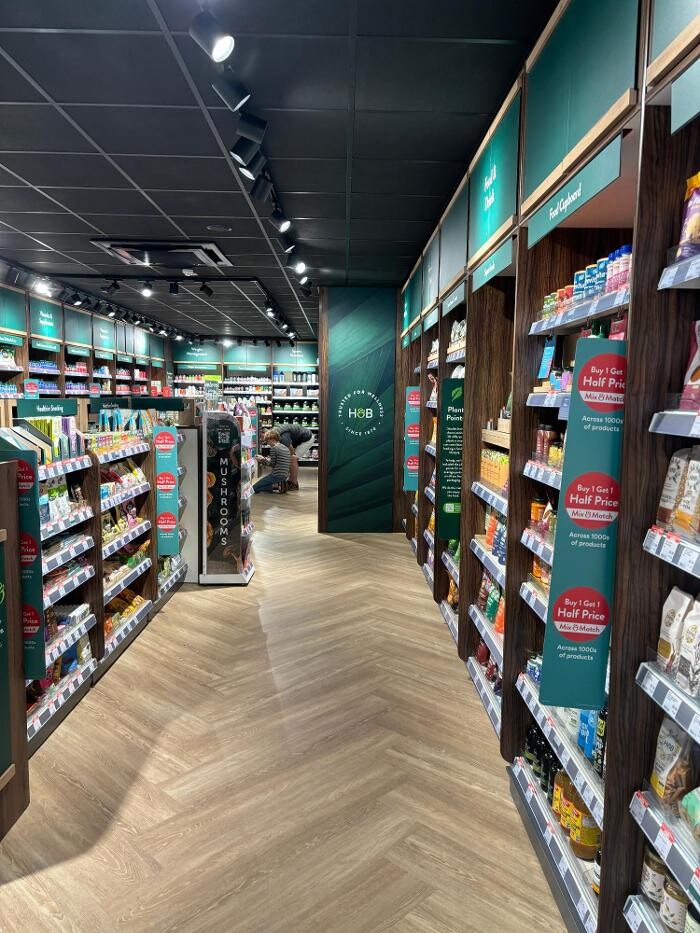 Images Holland & Barrett - Loughborough