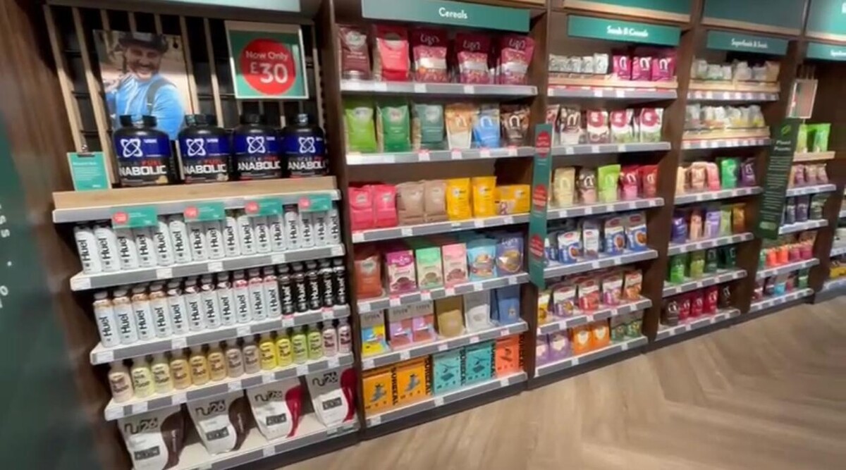 Images Holland & Barrett - Loughborough