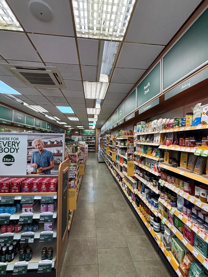 Images Holland & Barrett - Chatham