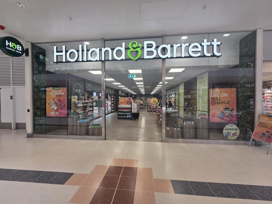 Images Holland & Barrett - Crawley