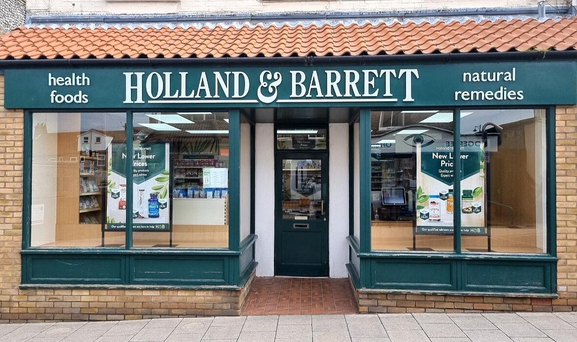 Images Holland & Barrett - Sheringham