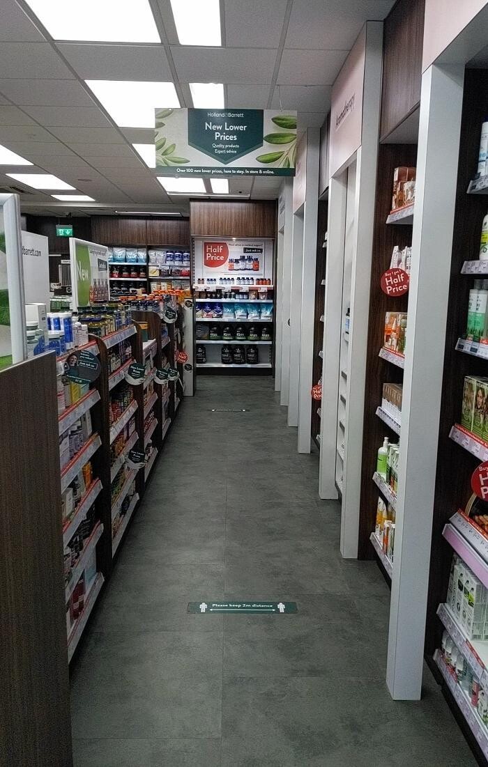 Images Holland & Barrett - Southampton Shirley