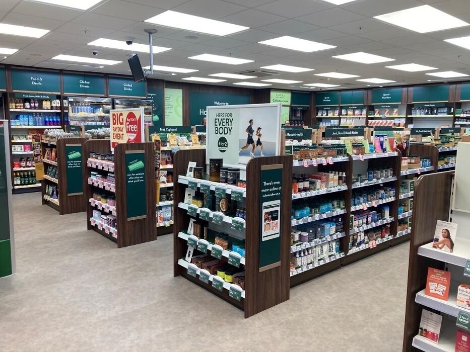 Images Holland & Barrett - Enniskillen