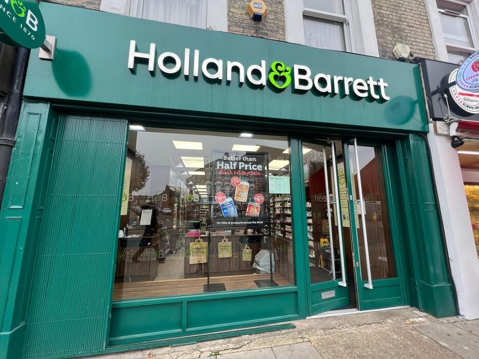 Images Holland & Barrett - North Finchley