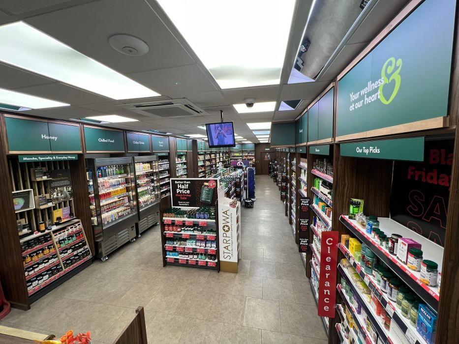 Images Holland & Barrett - North Finchley