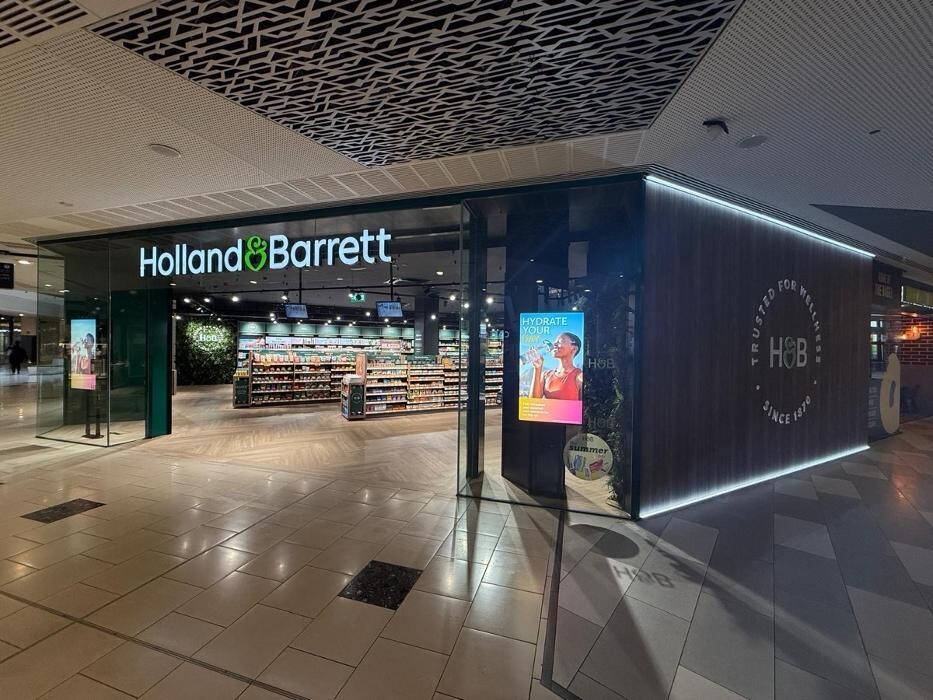 Images Holland & Barrett - Lakeside