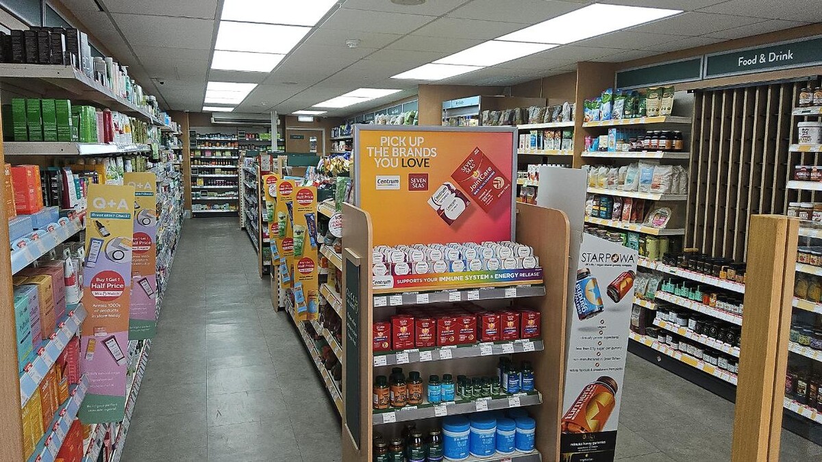 Images Holland & Barrett - Wells