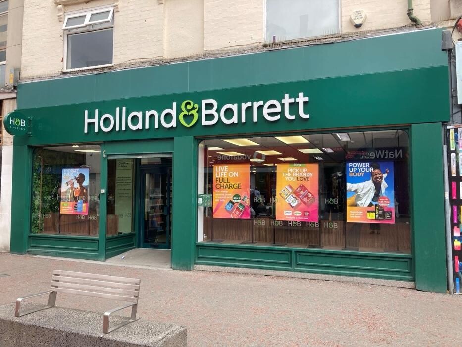 Images Holland & Barrett - Walsall