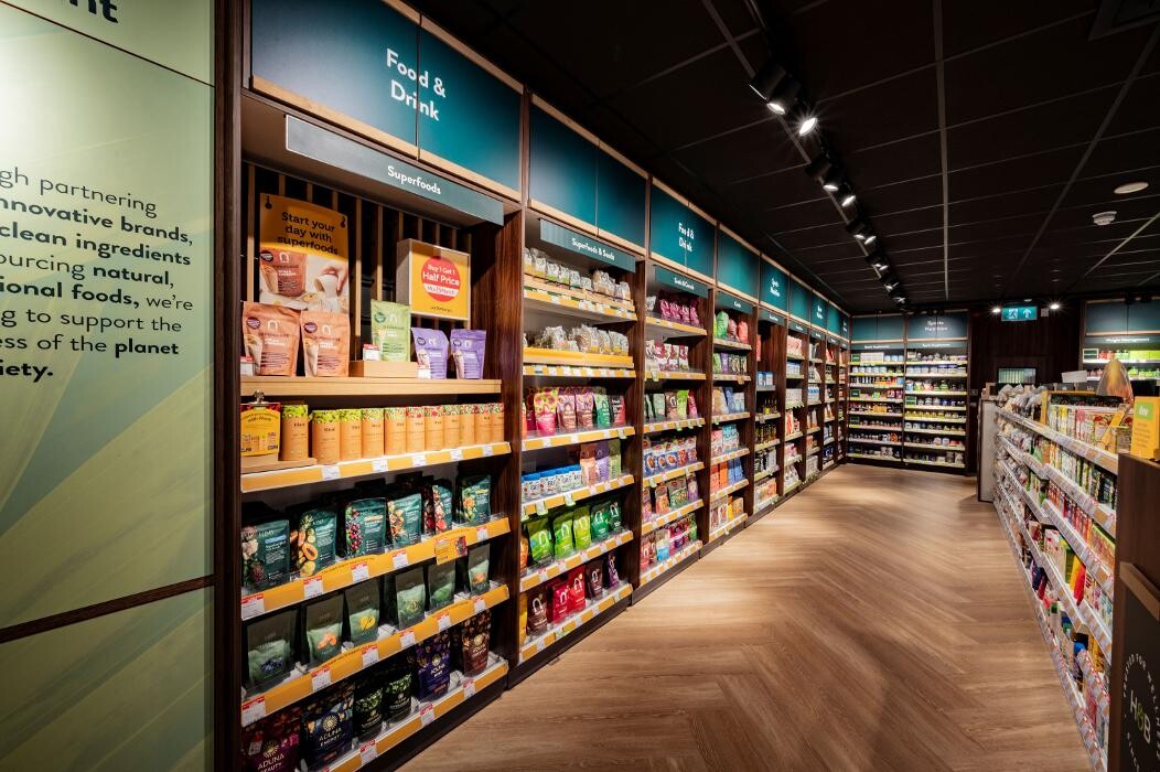 Images Holland & Barrett - Teesside