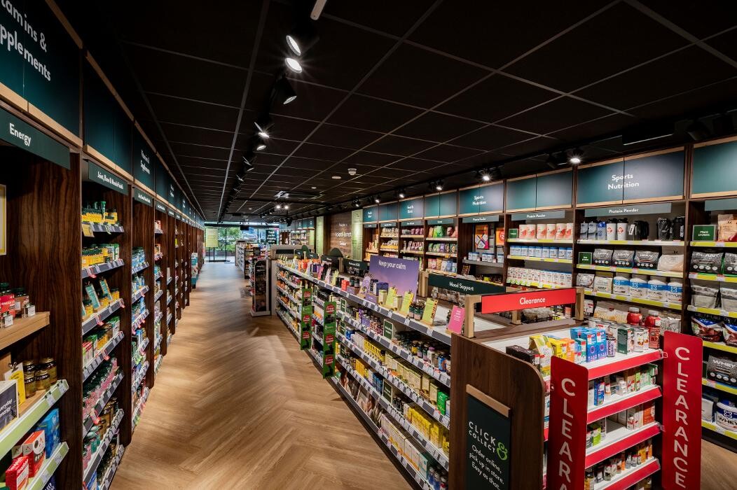 Images Holland & Barrett - Teesside