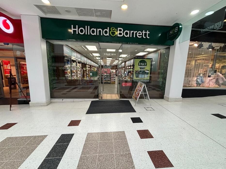 Images Holland & Barrett - Hamilton