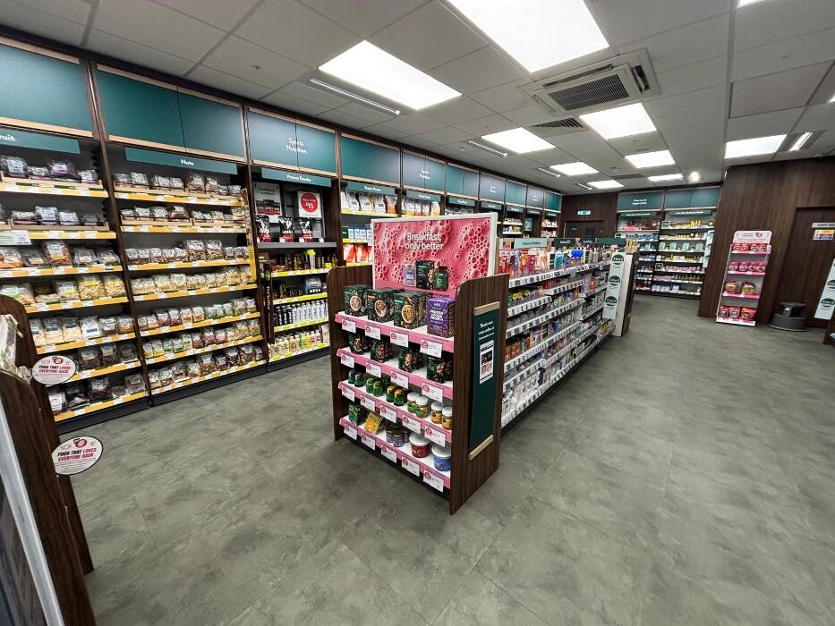 Images Holland & Barrett - Hamilton