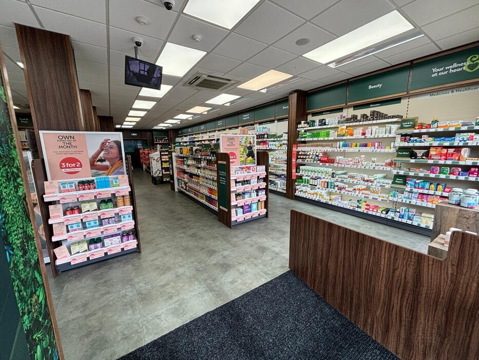 Images Holland & Barrett - Kenilworth
