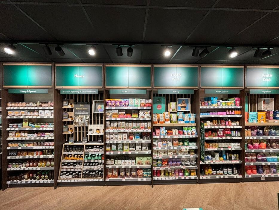 Images Holland & Barrett - Northampton
