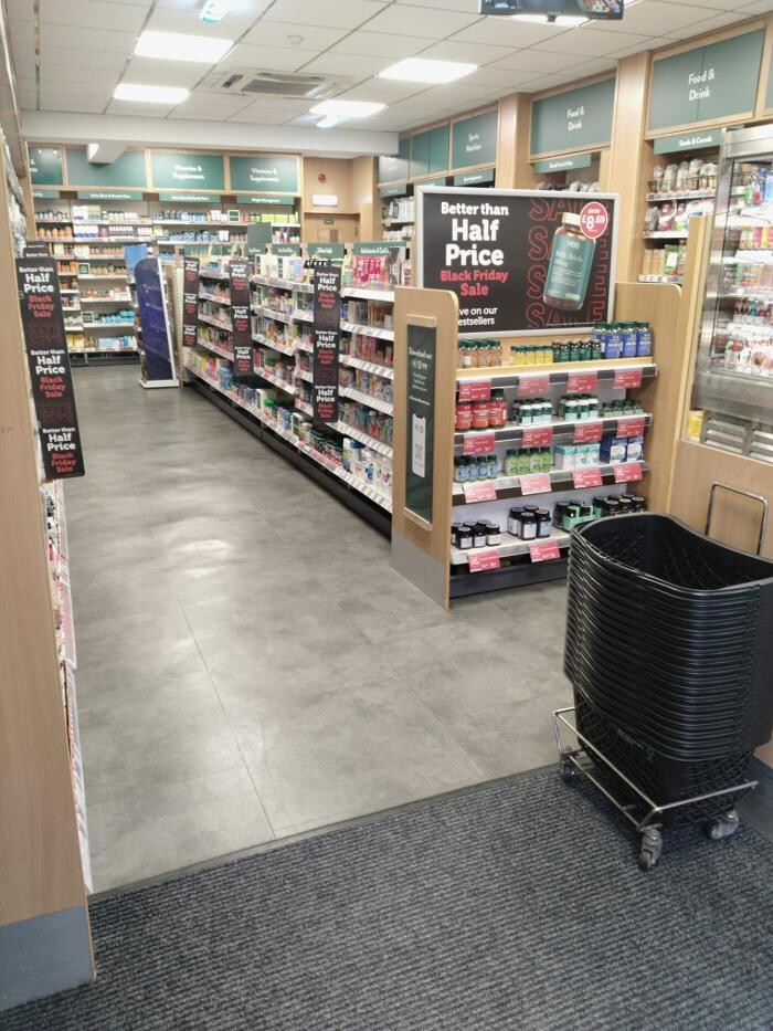 Images Holland & Barrett - Golders Green