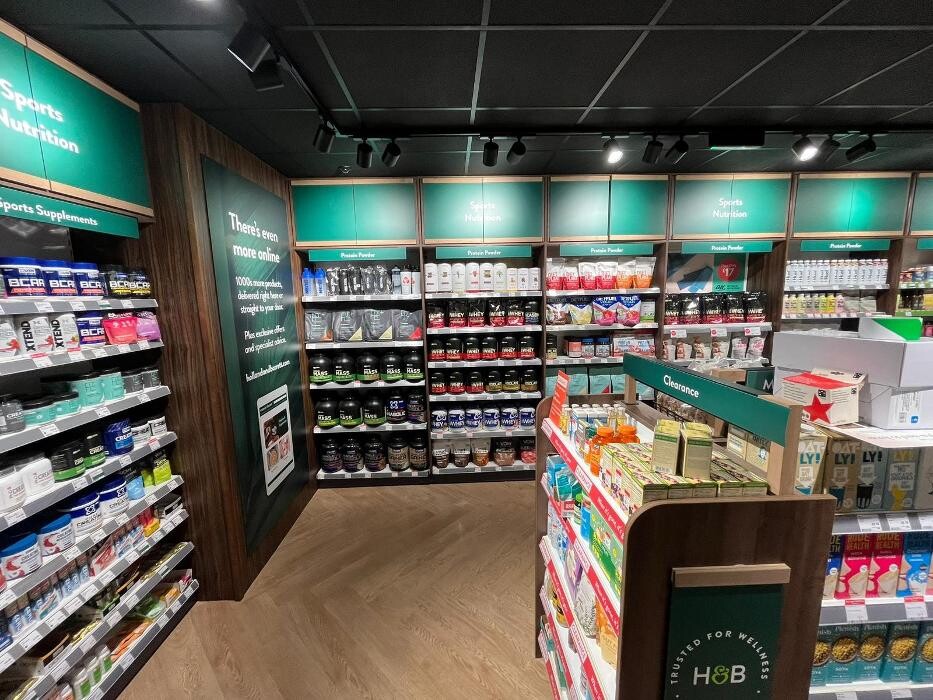 Images Holland & Barrett - Kilburn