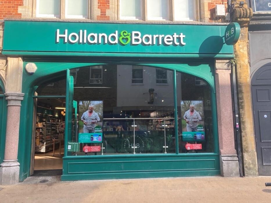 Images Holland & Barrett - Oxford