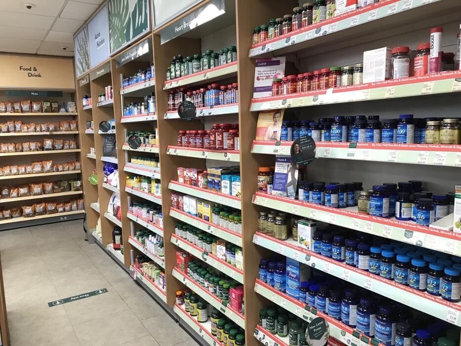 Images Holland & Barrett - Glasgow Byres Road