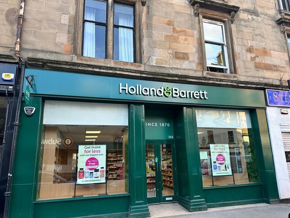 Images Holland & Barrett - Glasgow Byres Road